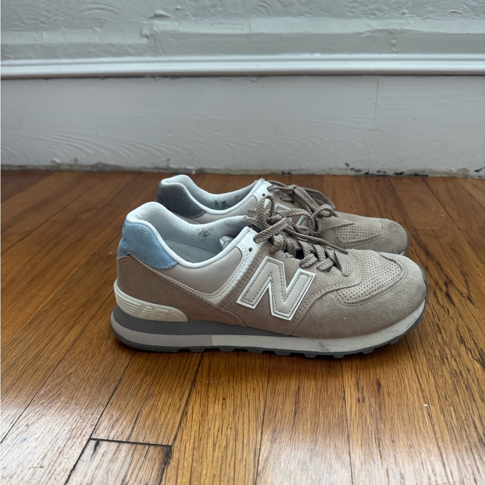 New Balance 574 Brown/Light Blue Size US Women’s 9.5, Men’s 8